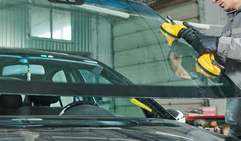 Windshield Repair & Replacement St. Louis, MO .